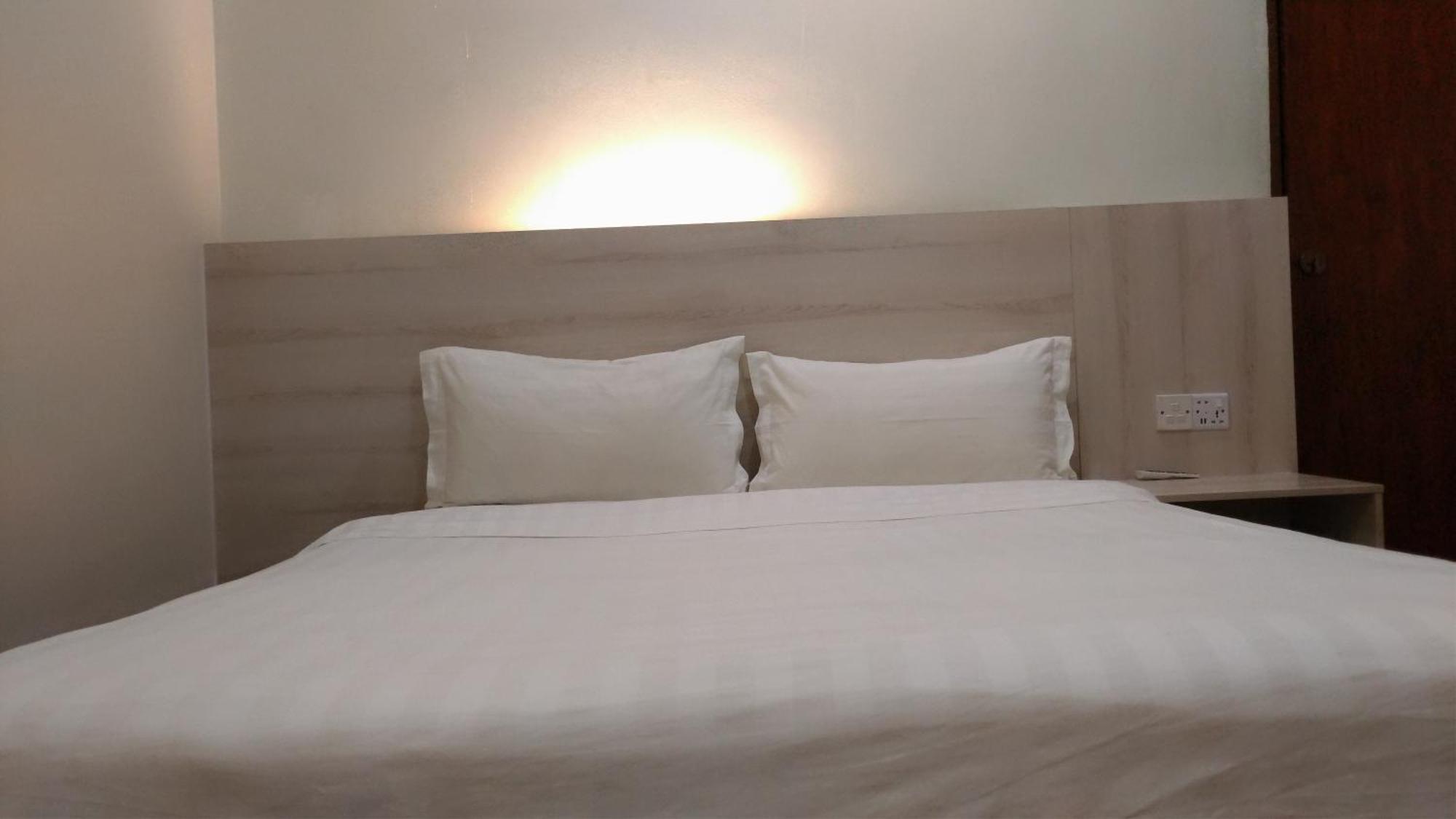 Tambun Inn Hotel Ipoh Szoba fotó